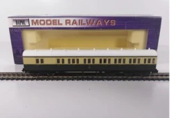 DAPOL NB007 GWR B SET Coach 6736