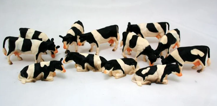 KIDS GLOBE FARMING 1929 Set Of 12 Black & White Cows 3 KIDS GLOBE FARMING 1929 Set Of 12 Black & White Cows