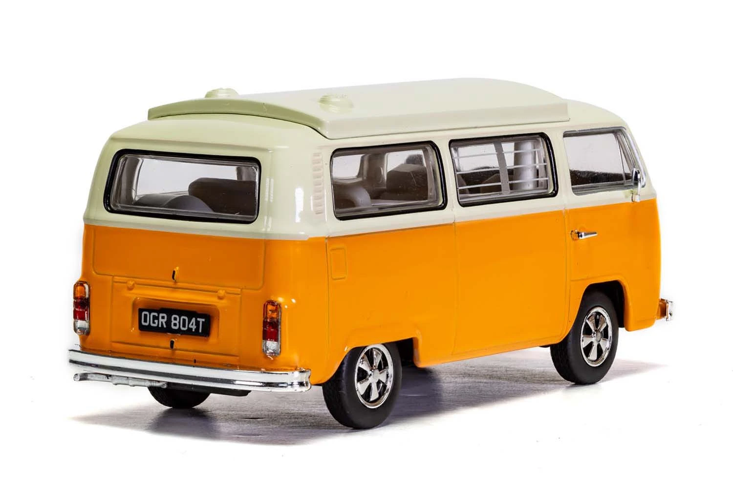 Corgi VA14600 Volkswagen Campervan Type 2 Bay Window, Marino Yellow And Pastel White 3 Corgi VA14600 Volkswagen Campervan Type 2 Bay Window, Marino Yellow And Pastel White