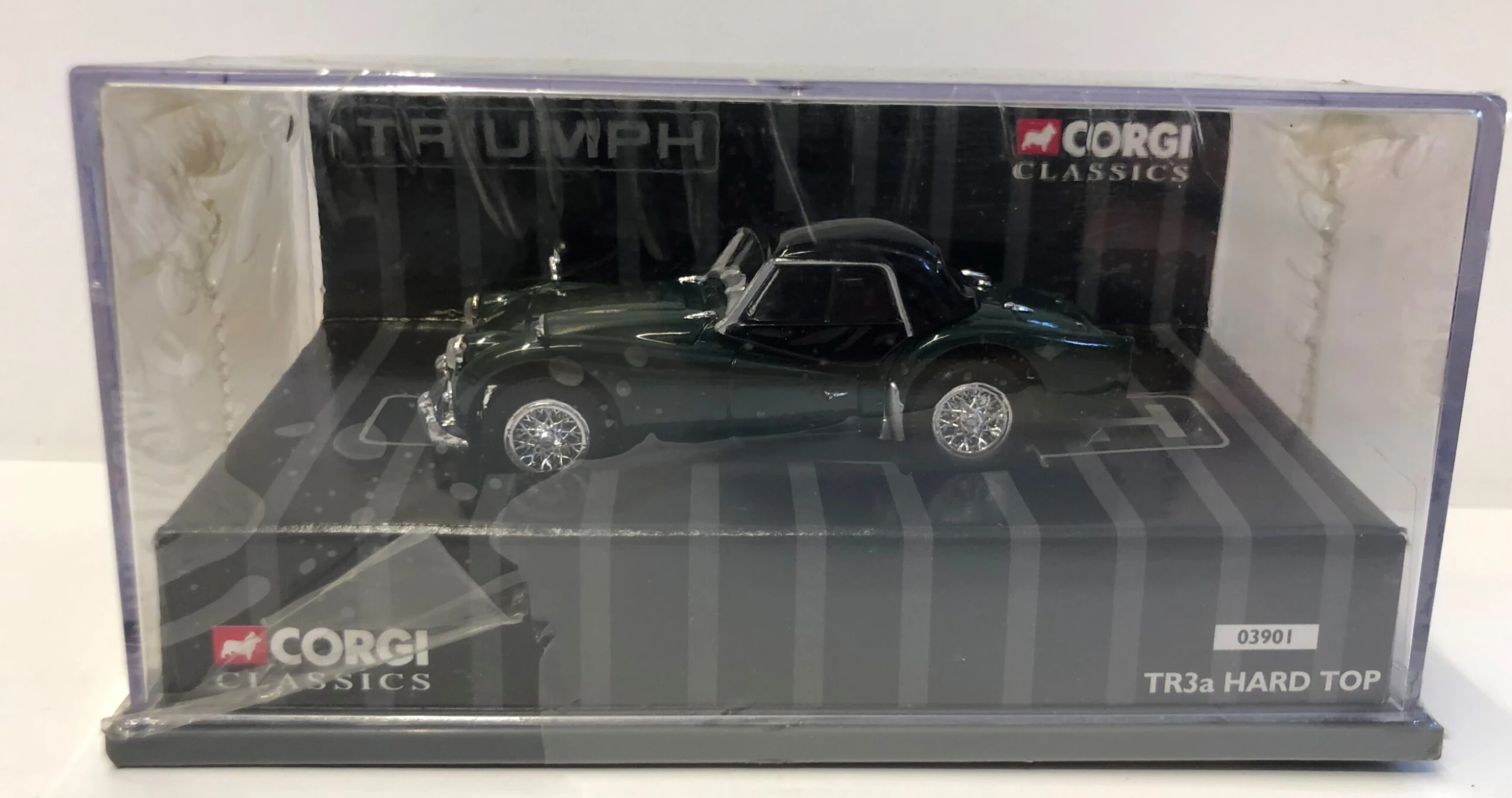 Corgi Classis TR3a Hard Top 03901 3 Corgi Classis TR3a Hard Top 03901