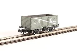 Graham Farish 377-090 7 PLANK WAGON END DOOR NE GREY
