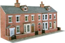 PO274 Metcalfe OO/H0 Low Relief Red Brick Terrace House Fronts Kit