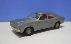 Corgi Vanguards VA10399 Ford Cortina Mk.III 1 Of 250 1:43