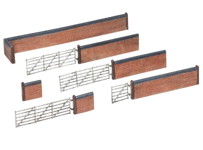 Graham Farish 42-107 Red Brick Walls And Gates N Gauge 3 Graham Farish 42-107 Red Brick Walls And Gates N Gauge