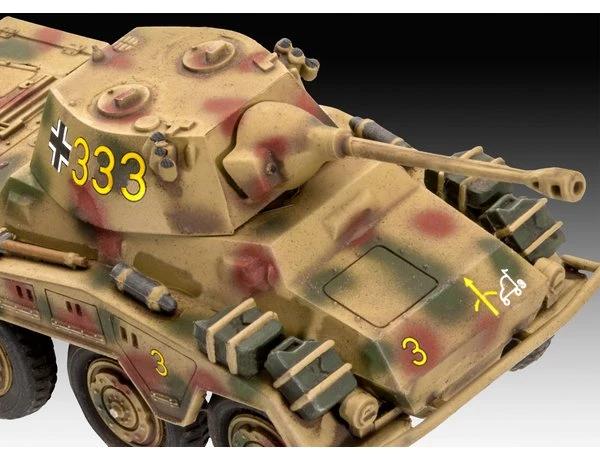 REVELL 03298 1/76 SD.KFZ. 234-2 PUMA FIRST DIORAMA SET