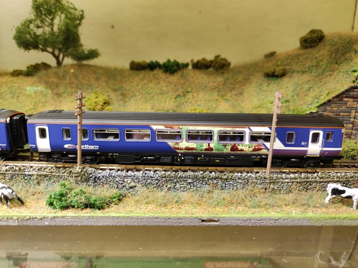 DAPOL 2D-021-005 CLASS 156 461 NORTH RAVENGLASS & ESKEDALE 4 DAPOL 2D-021-005 CLASS 156 461 NORTH RAVENGLASS & ESKEDALE - Image 2