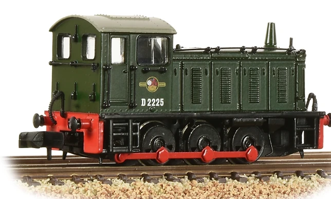 GRAHAM FARISH 371-055 Class 04 D2225 BR Green (Late Crest) 5 GRAHAM FARISH 371-055 Class 04 D2225 BR Green (Late Crest) - Image 3